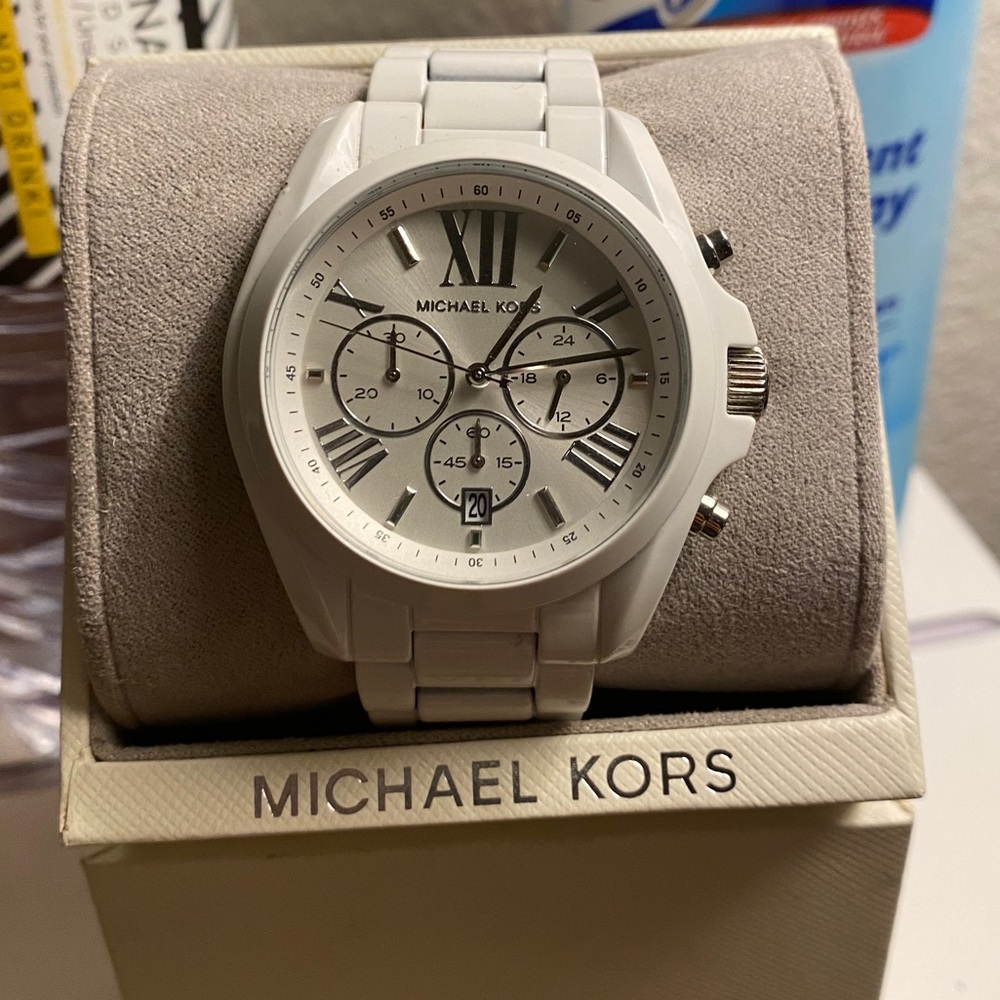 Woman watch